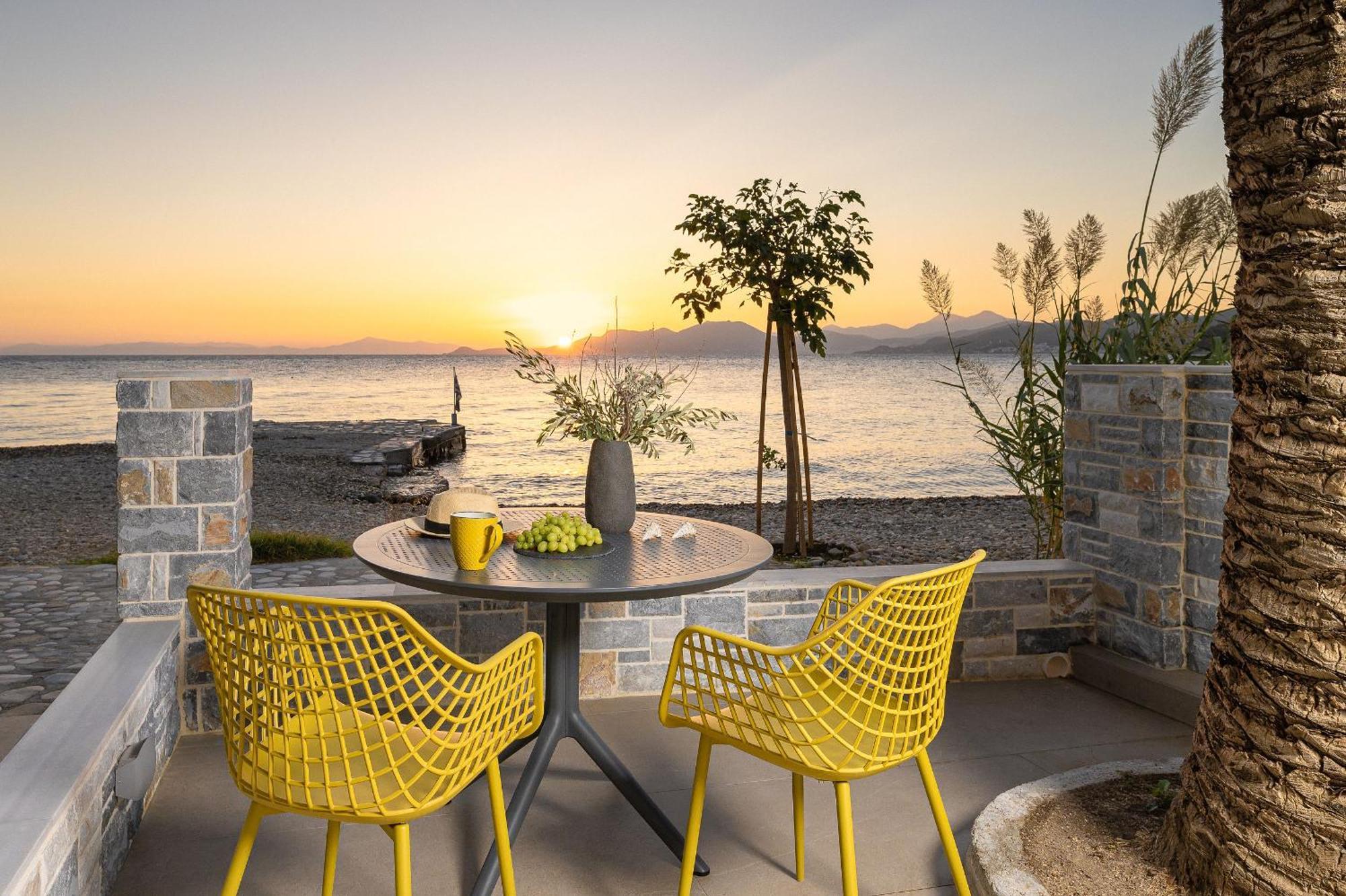 8Moons Boutique Apartments Kokkari Exterior photo