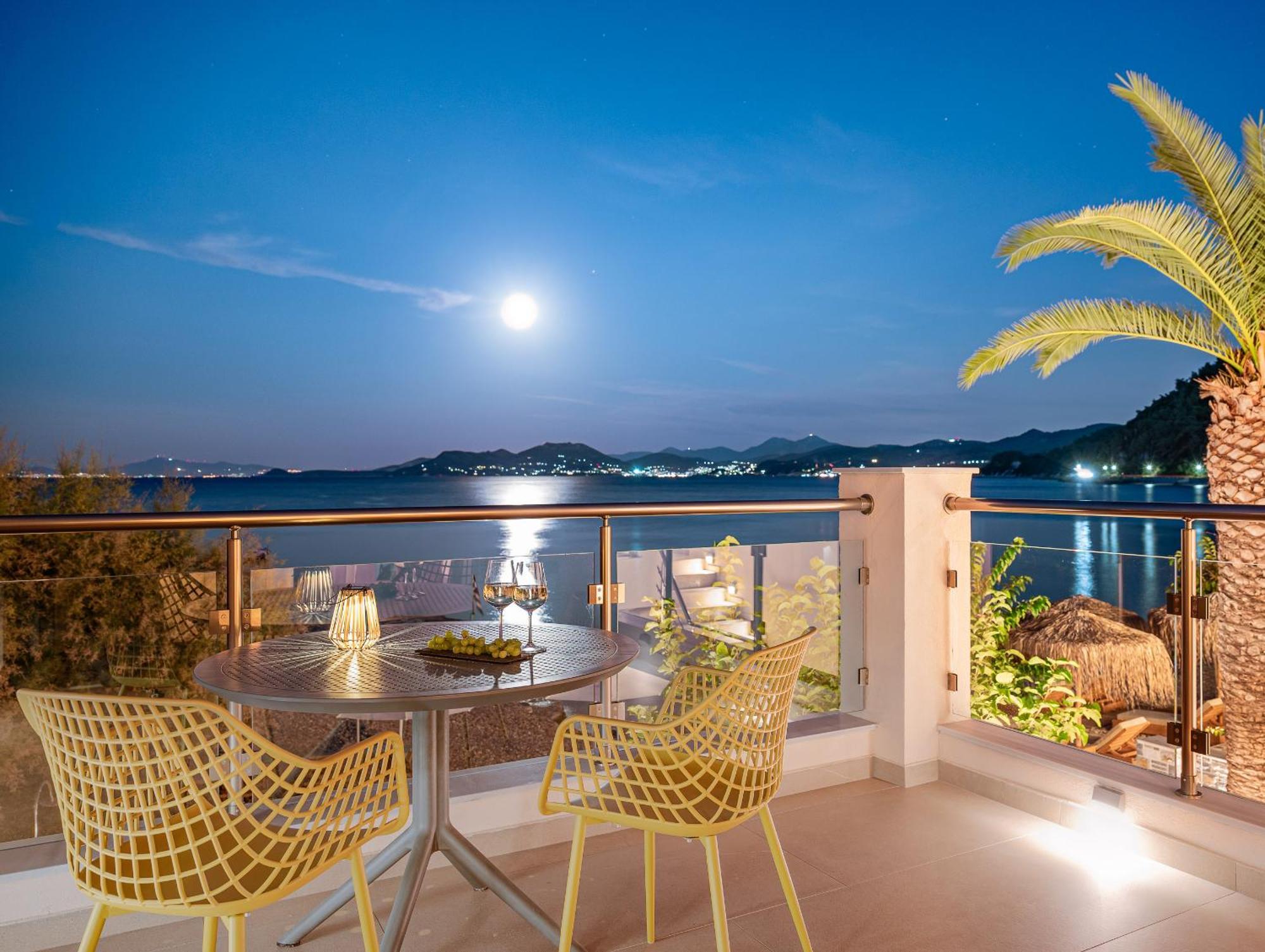 8Moons Boutique Apartments Kokkari Exterior photo
